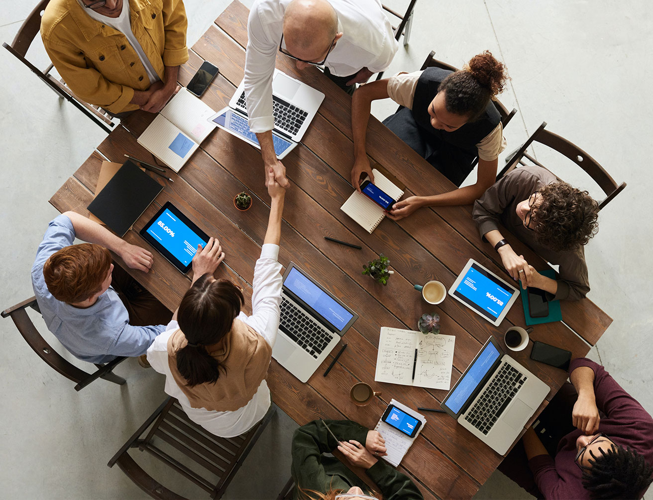 Change emails and long video calls for asynchronous video group working